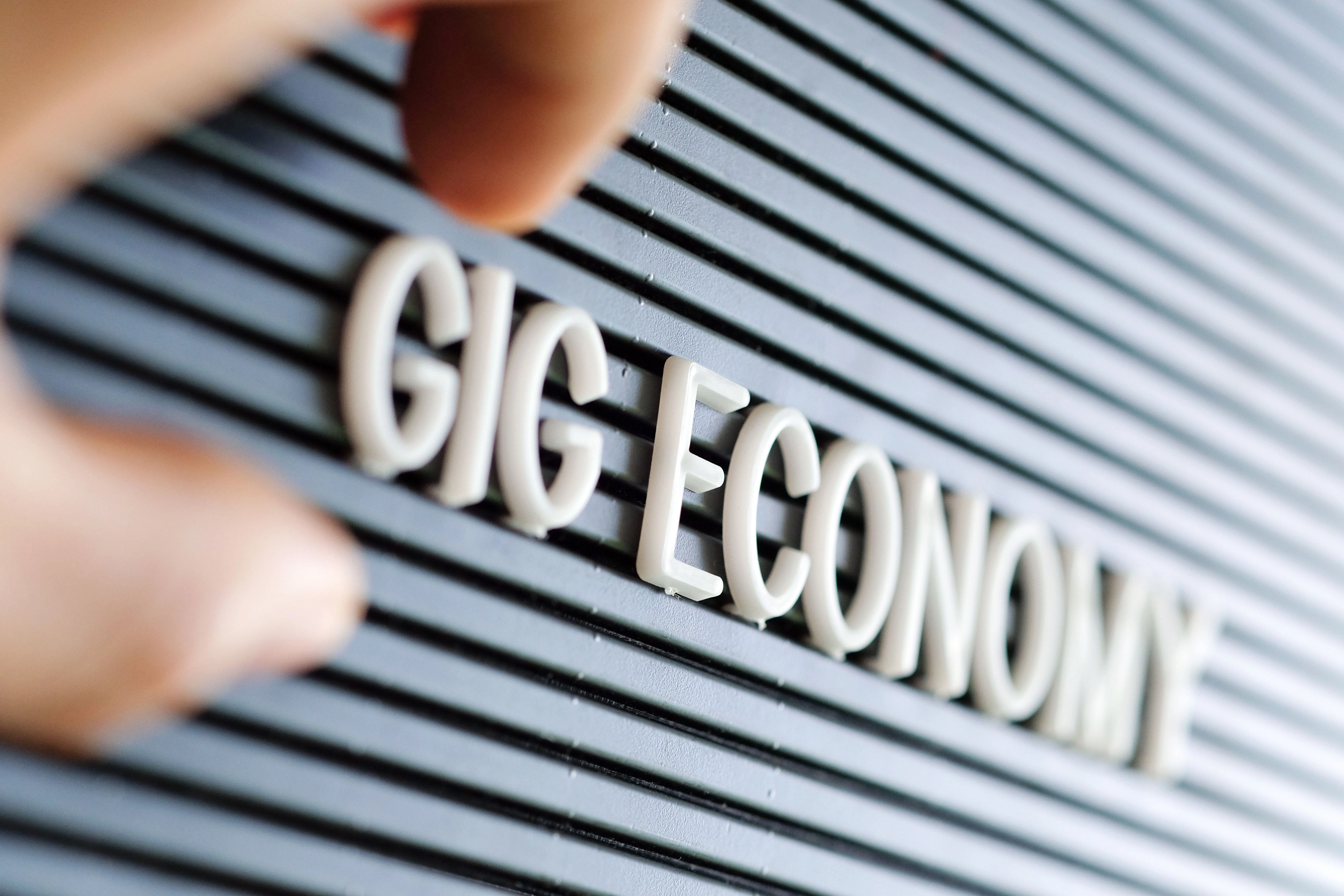 TOP 20 investment opportunities in the gig economy